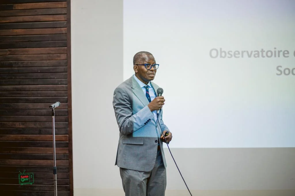 Professeur Dr Guy Bumoko