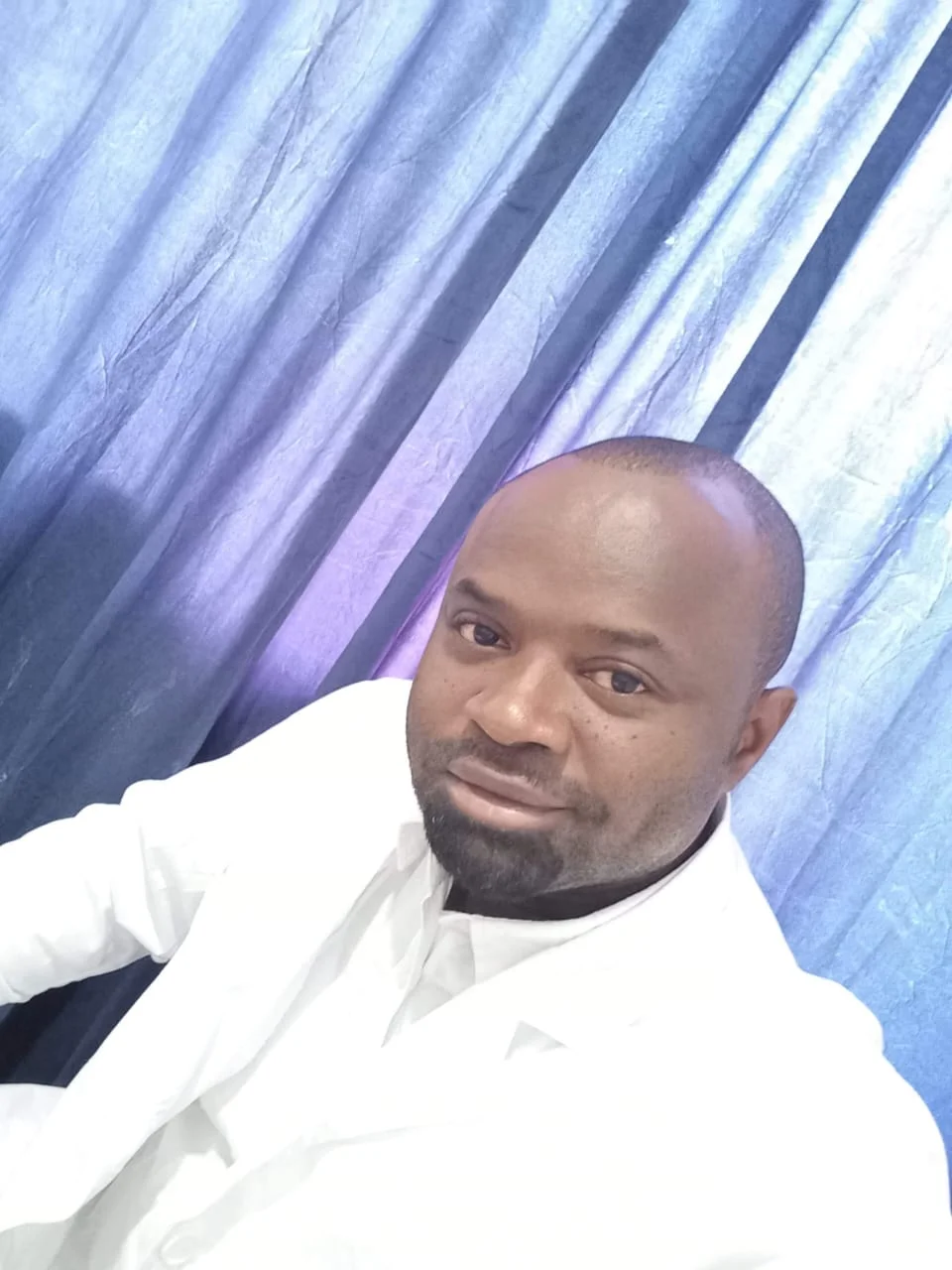 Dr KANYAMA OMEONGA Bestin